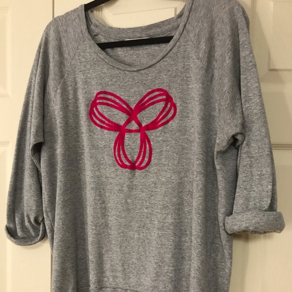 Grey TNA long sleeve - Picture 3 of 4